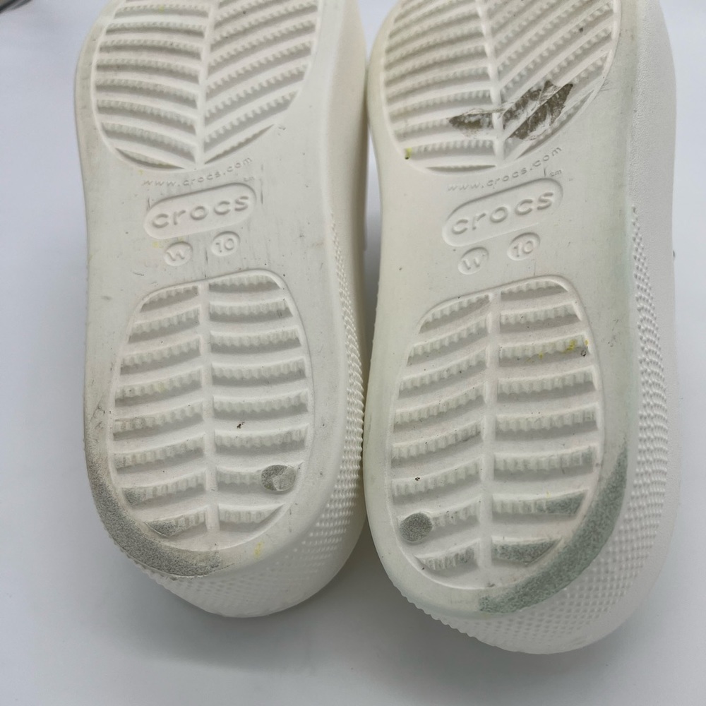 Crocs Classic White Platform Summer Slide Sandals with Silver Chain & Rhinestone - Picture 12 of 15